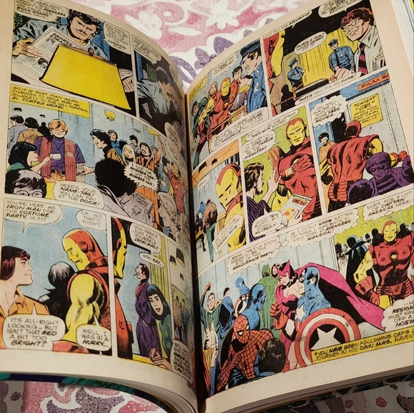 3 Books Taschen The Mighty World Marvel Spiderman Iron Man Captain America NWT - Picture 11 of 15